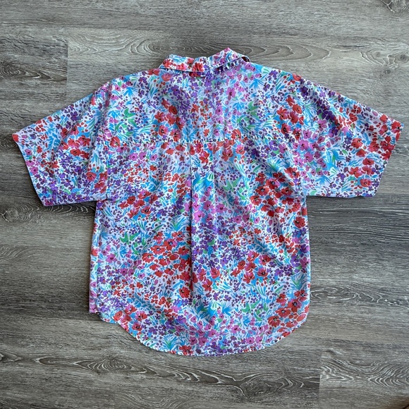 Lightweight Vintage 90s Floral Button Up Shirt - Picture 3 of 9